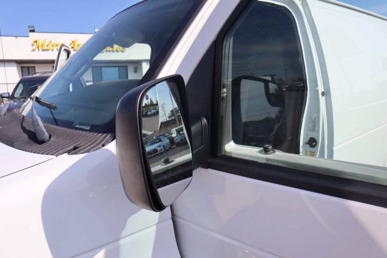 Used 2011 Ford E-250 and Econoline 250 w/ PWR Group RWD image 36