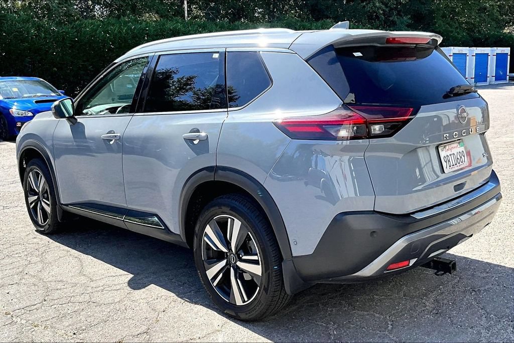 Used 2022 Nissan Rogue SL w/ SL Premium Package FWD image 6