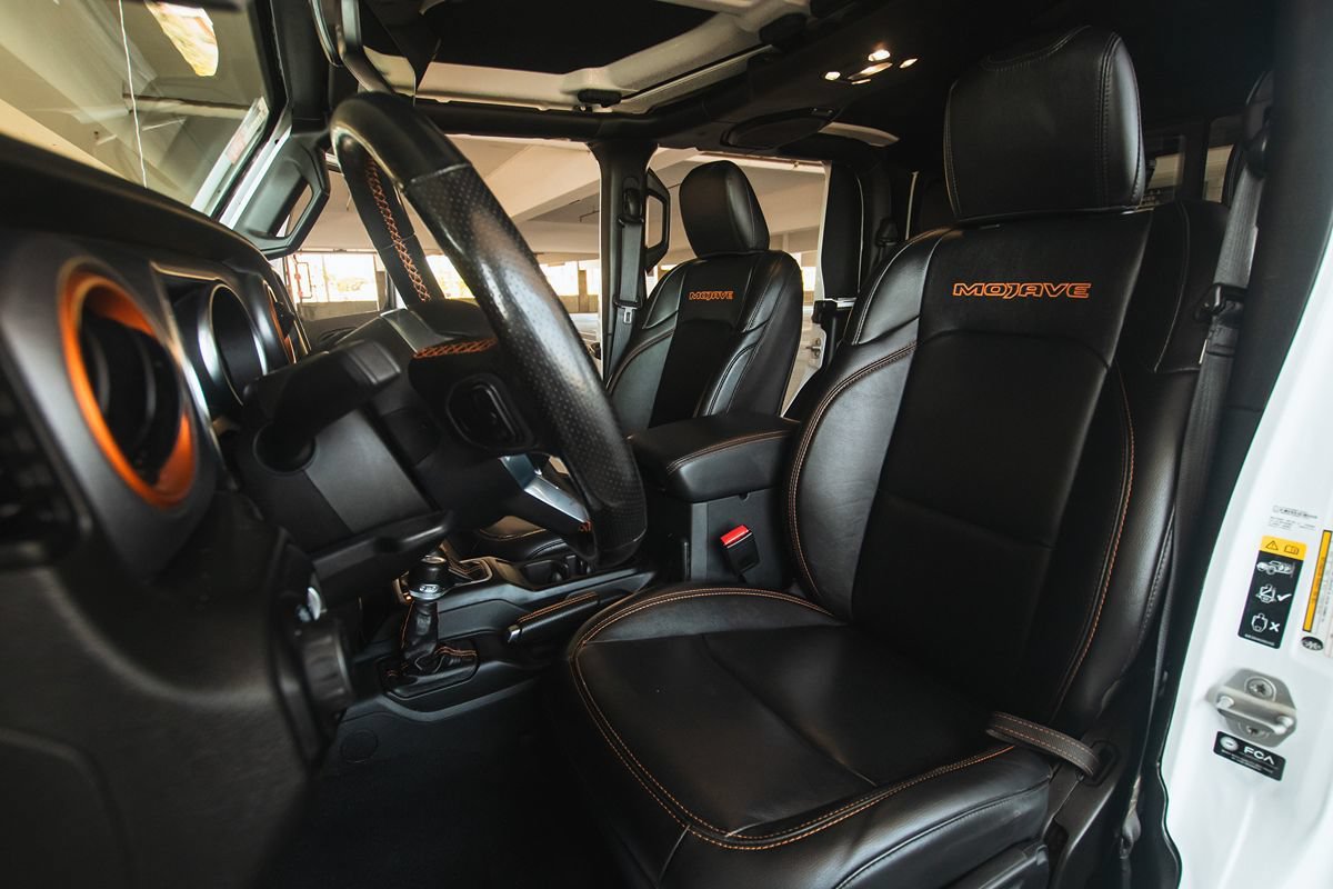 Used 2023 Jeep Gladiator Mojave w/ Cold Weather Group AWD/4WD image 27