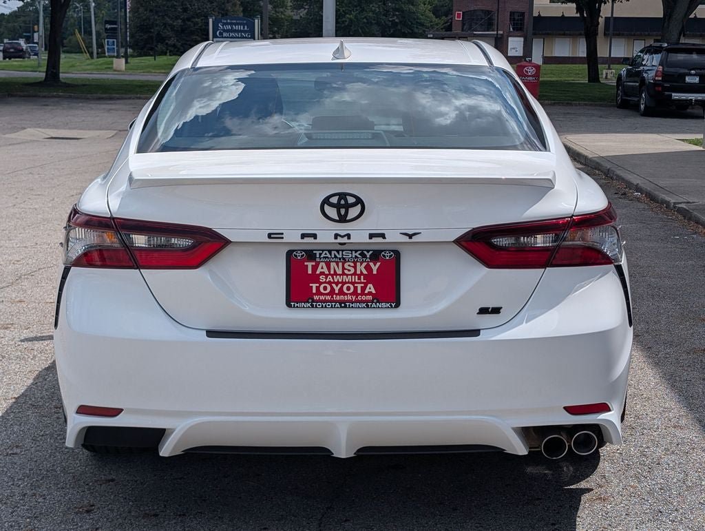 Used 2024 Toyota Camry SE w/ Audio Upgrade Package FWD image 6