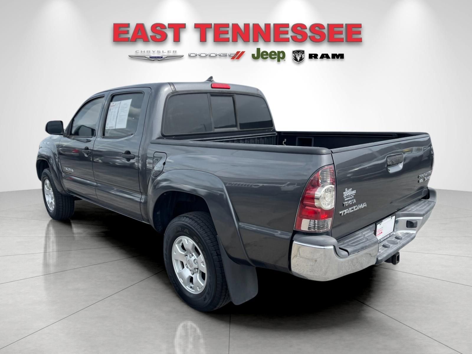 Used 2012 Toyota Tacoma PreRunner w/ SR5 Pkg RWD image 5