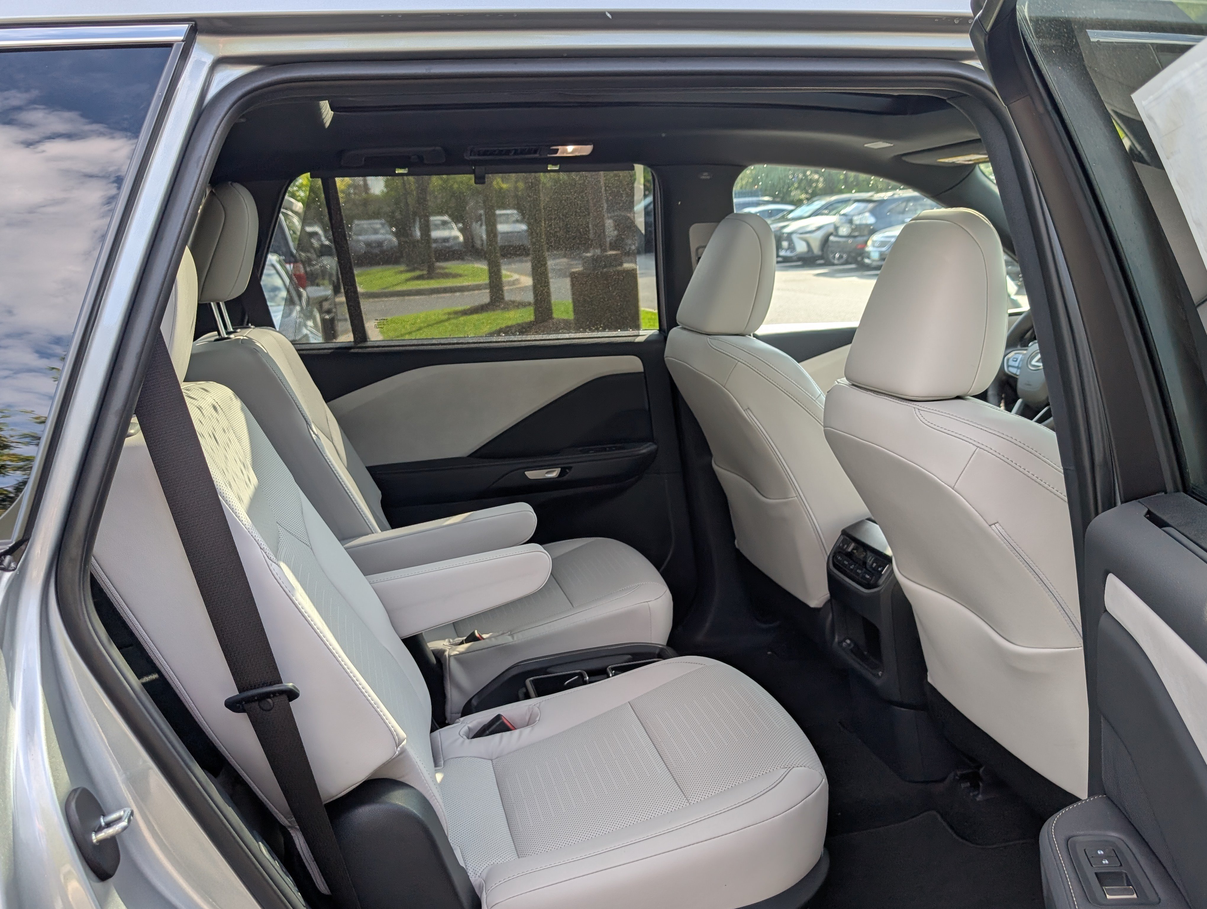 New 2026 Lexus TX 350 AWD image 8
