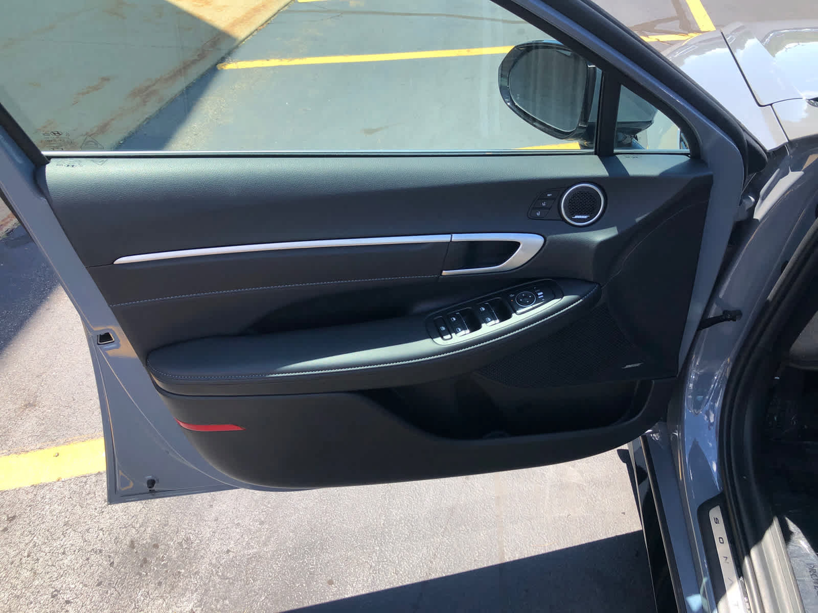 Certified 2025 Hyundai Sonata Limited FWD image 8