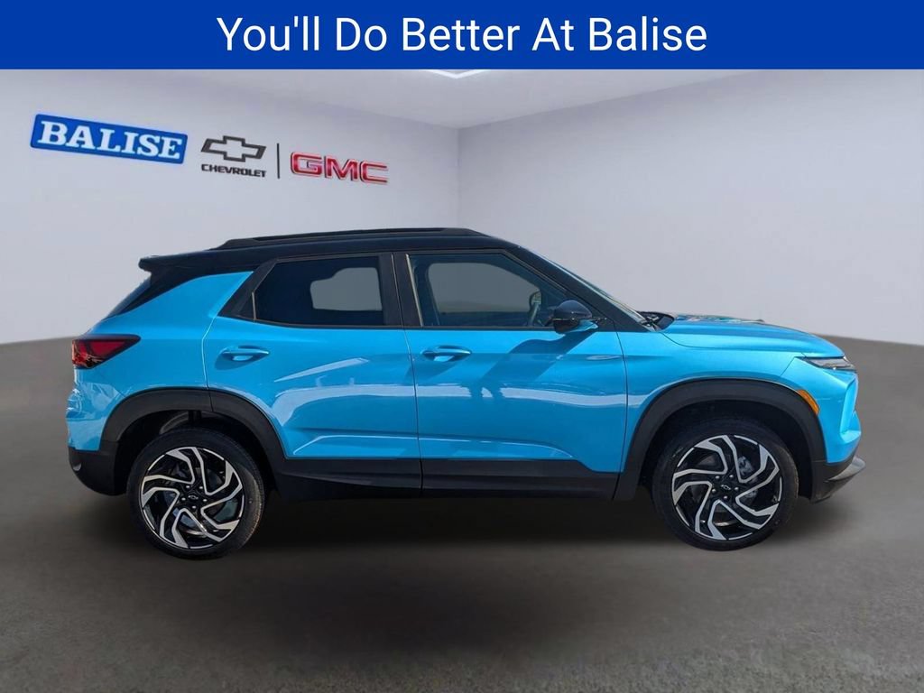 New 2026 Chevrolet TrailBlazer RS w/ Convenience Package AWD/4WD image 3