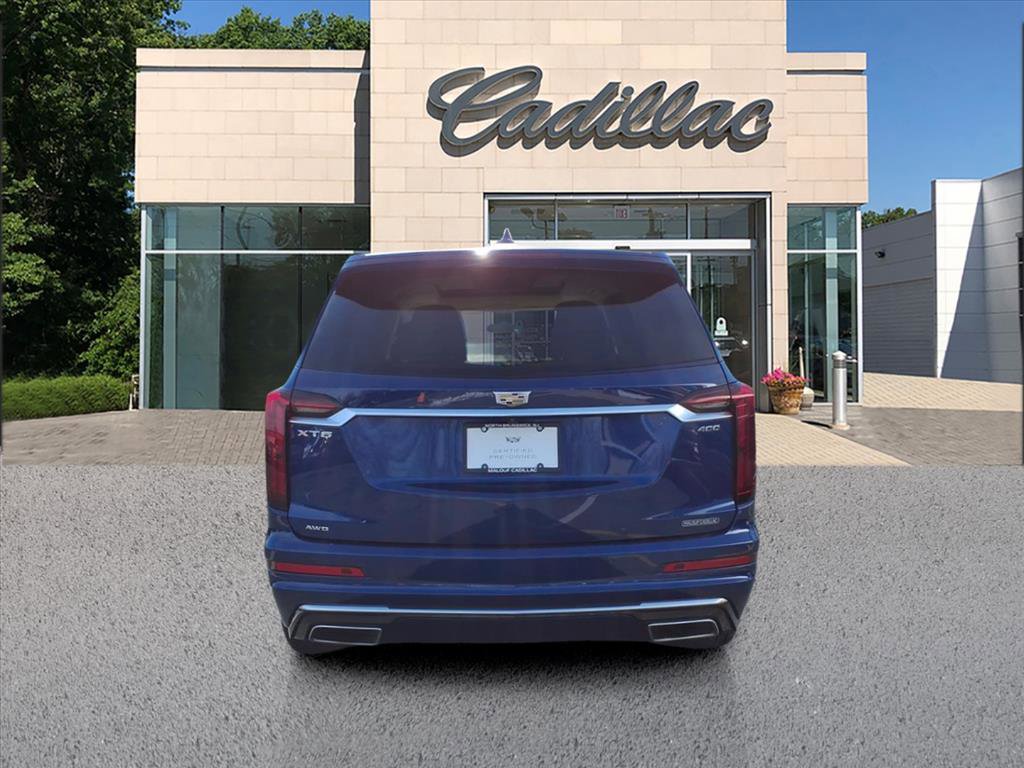 Certified 2023 Cadillac XT6 Premium Luxury image 4