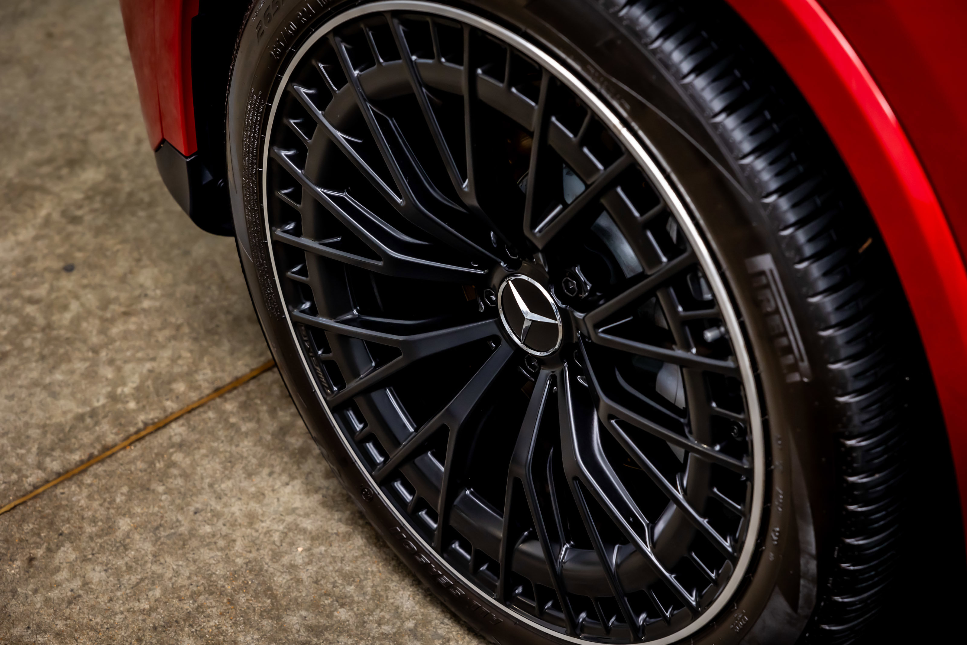 Used 2024 Mercedes-Benz GLC 43 AMG 4MATIC image 18