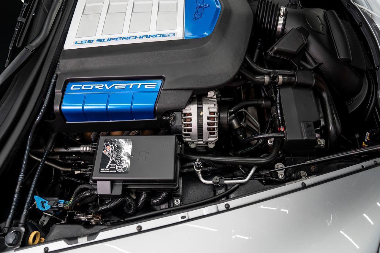 Used 2013 Chevrolet Corvette ZR1 w/ Battery Protection Package RWD image 15