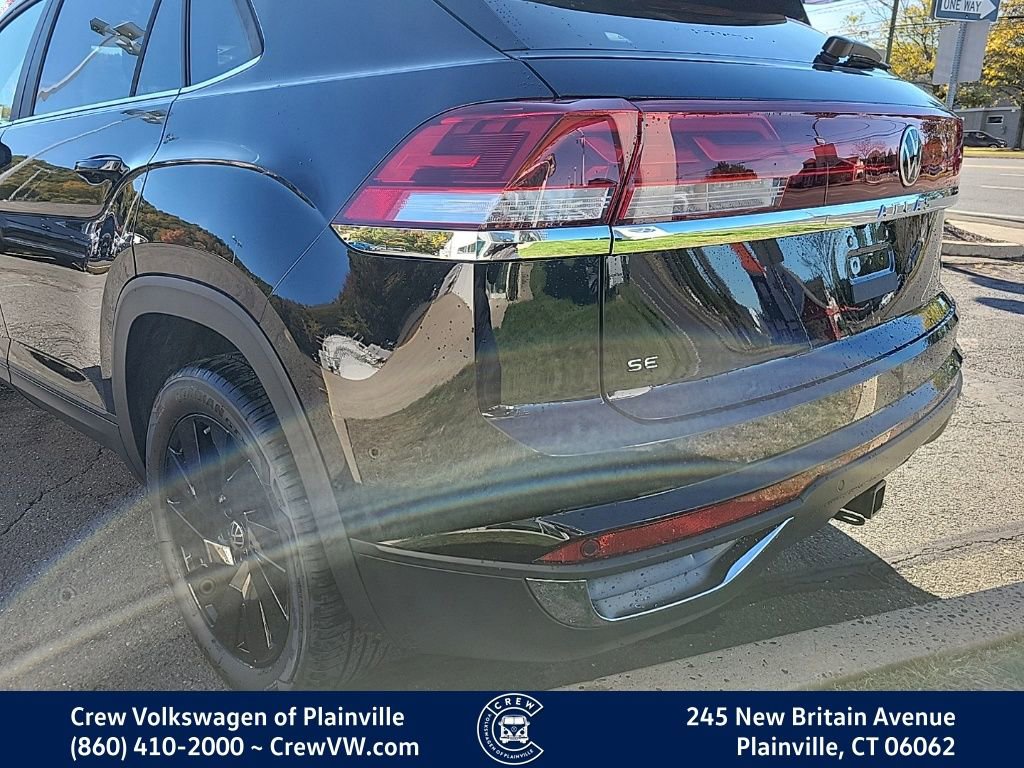 New 2026 Volkswagen Atlas Cross Sport SE image 11