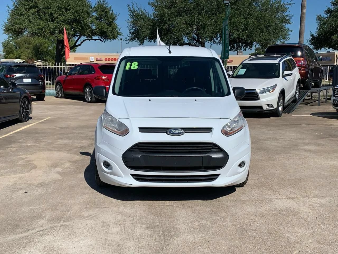 Used 2018 Ford Transit Connect XLT FWD image 2