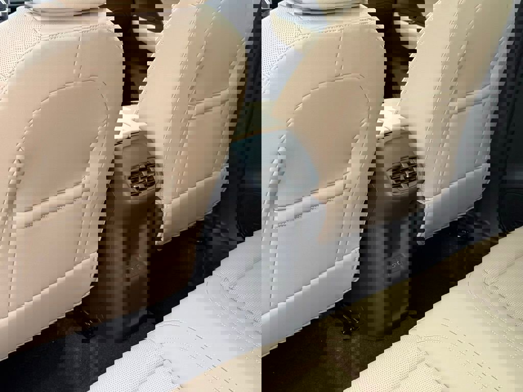 New 2026 Buick Envision Preferred image 24