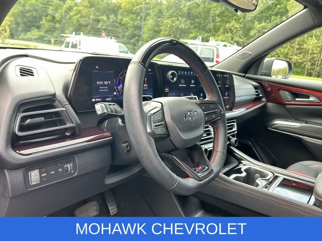 Used 2024 Chevrolet Traverse RS w/ LPO, Floor Liner Package AWD/4WD image 10