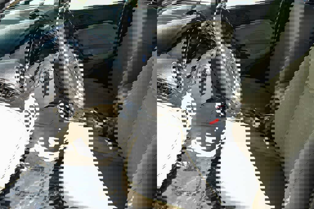 Used 2017 Ford Fiesta SE FWD image 21