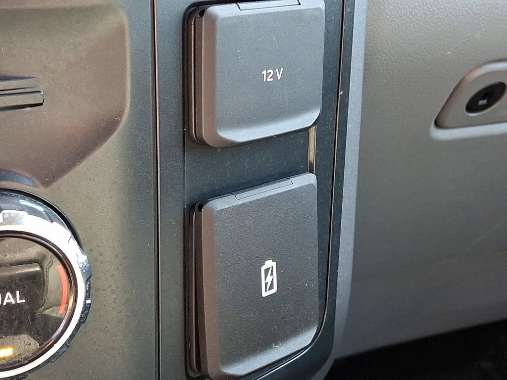 Used 2025 Ford F150 XLT w/ Equipment Group 301A Standard AWD/4WD image 24