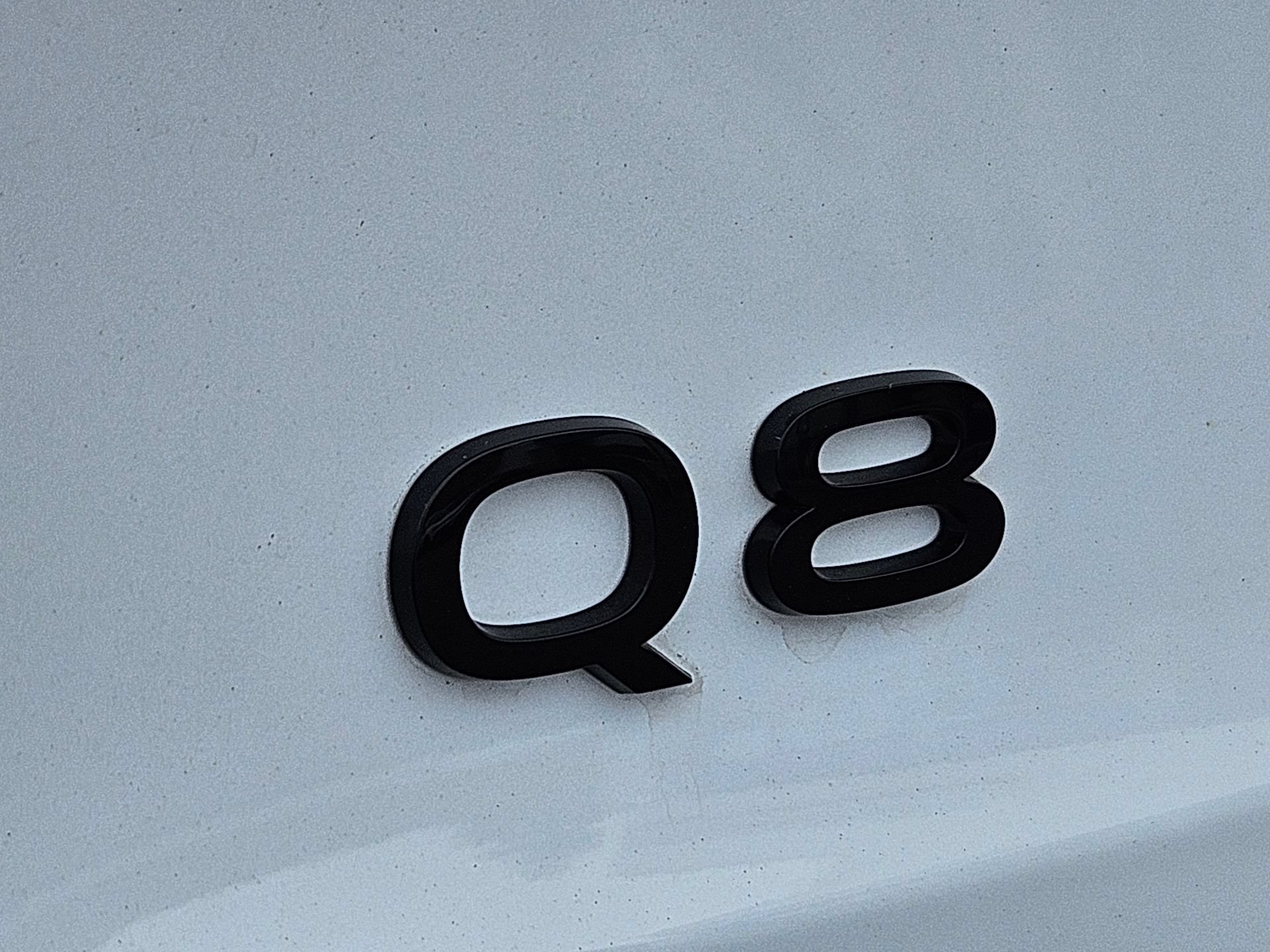 Used 2024 Audi Q8 e-tron Premium Plus w/ Premium Plus Package AWD/4WD image 28