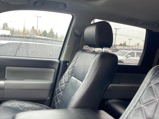Certified 2018 Toyota Sequoia SR5 image 10