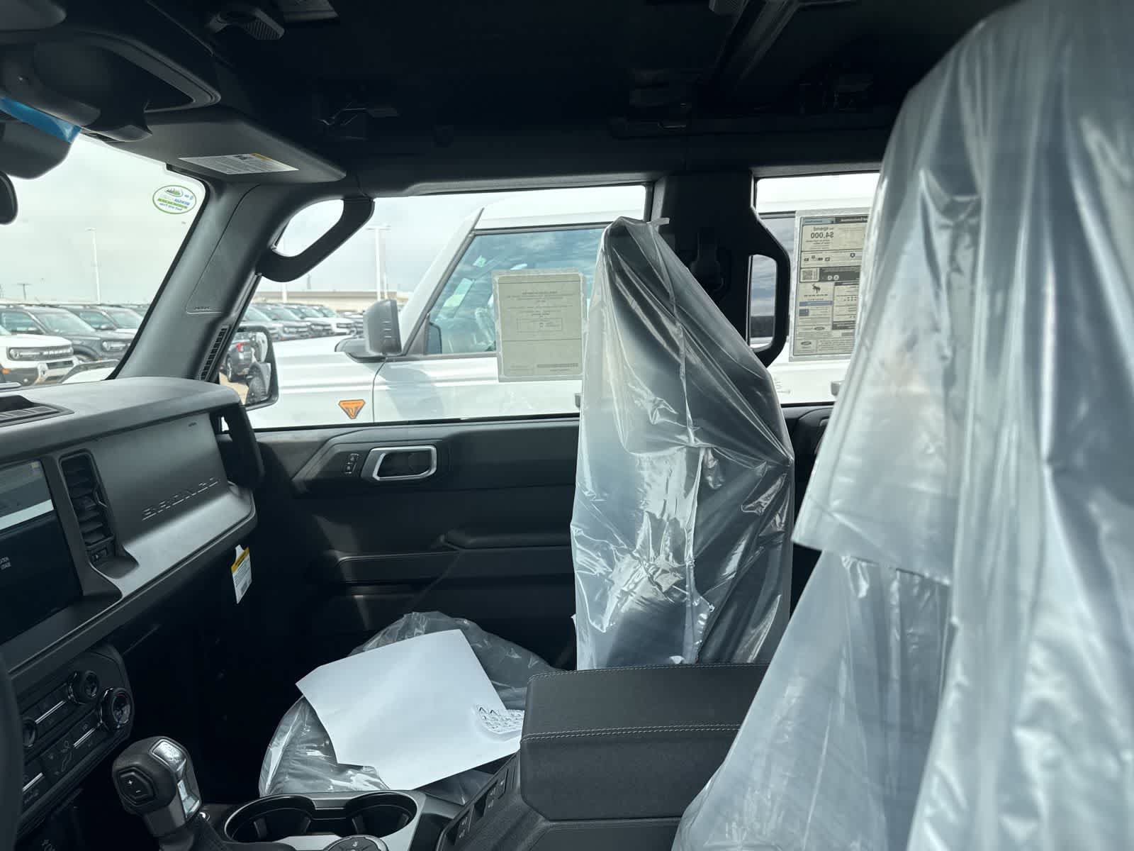 New 2026 Ford Bronco 4-Door AWD/4WD image 29