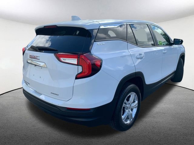 Used 2024 GMC Terrain SLE image 14