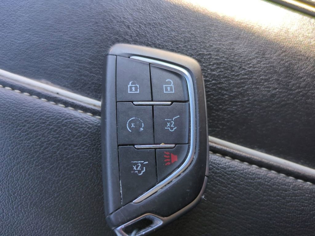 Used 2022 Cadillac Escalade ESV Sport w/ Touring Package image 40