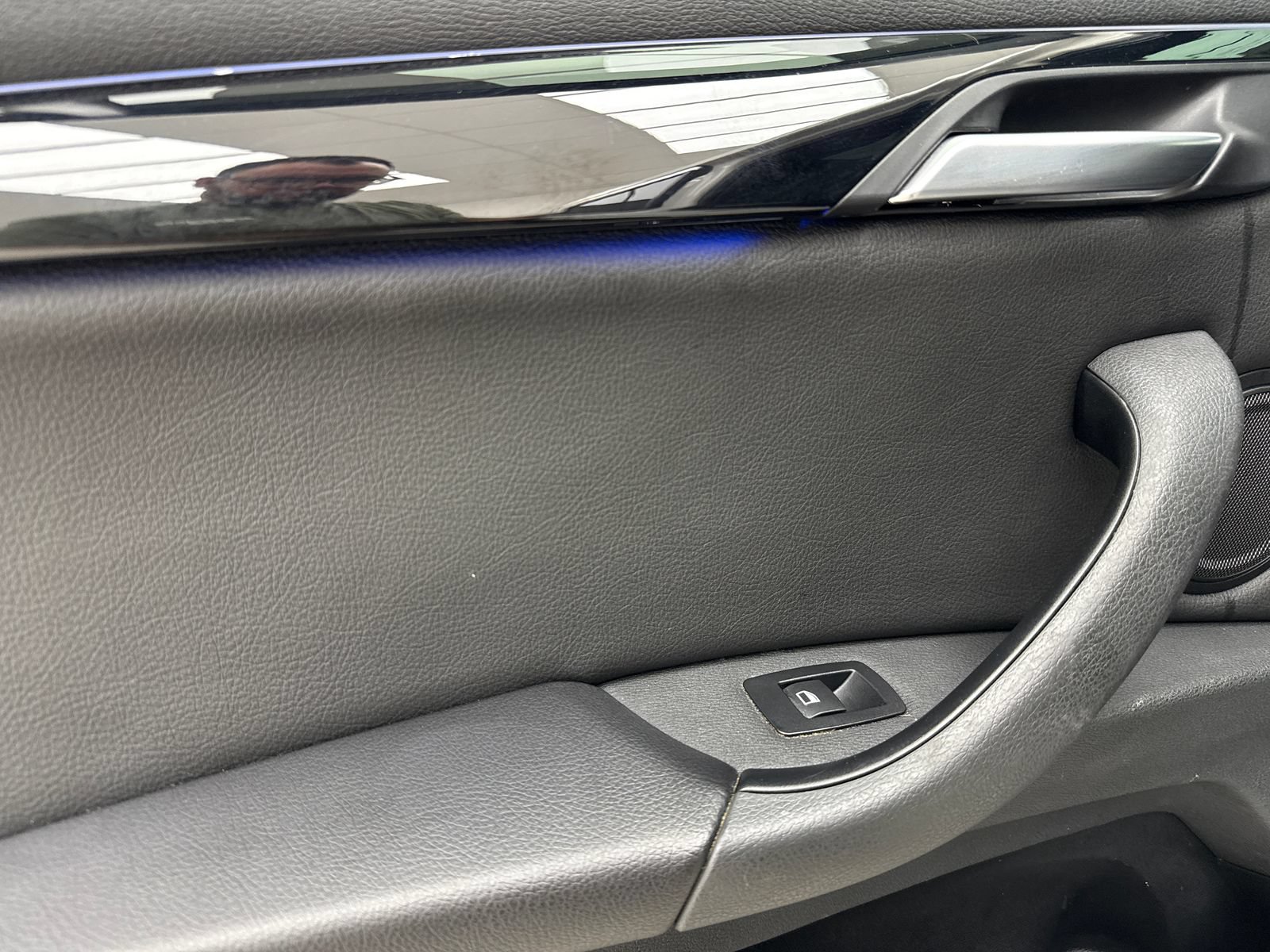 Used 2020 BMW X1 sDrive28i w/ Premium Package FWD image 38