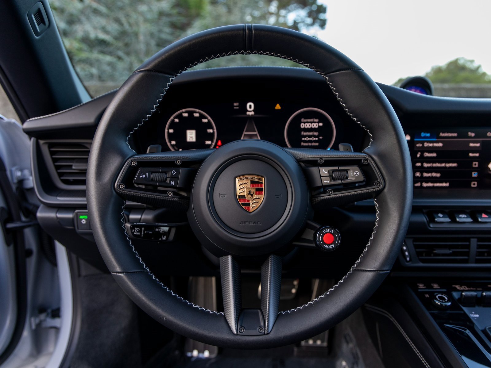Certified 2025 Porsche 911 Carrera GTS image 30