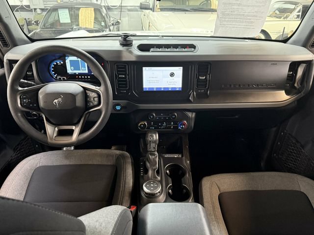 Used 2023 Ford Bronco 2-Door w/ Sasquatch Package AWD/4WD image 16