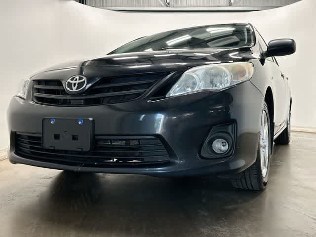 Used 2013 Toyota Corolla LE w/ Premium Pkg FWD image 24
