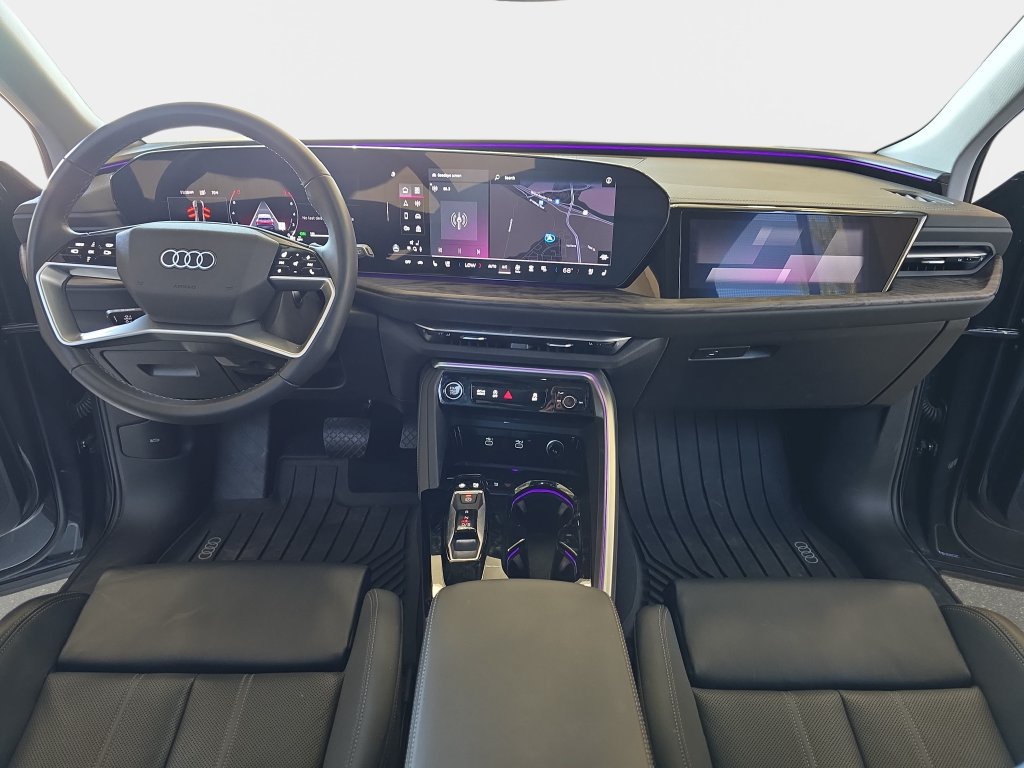 Used 2025 Audi Q5 Prestige w/ 20" Wheel Package AWD/4WD image 10