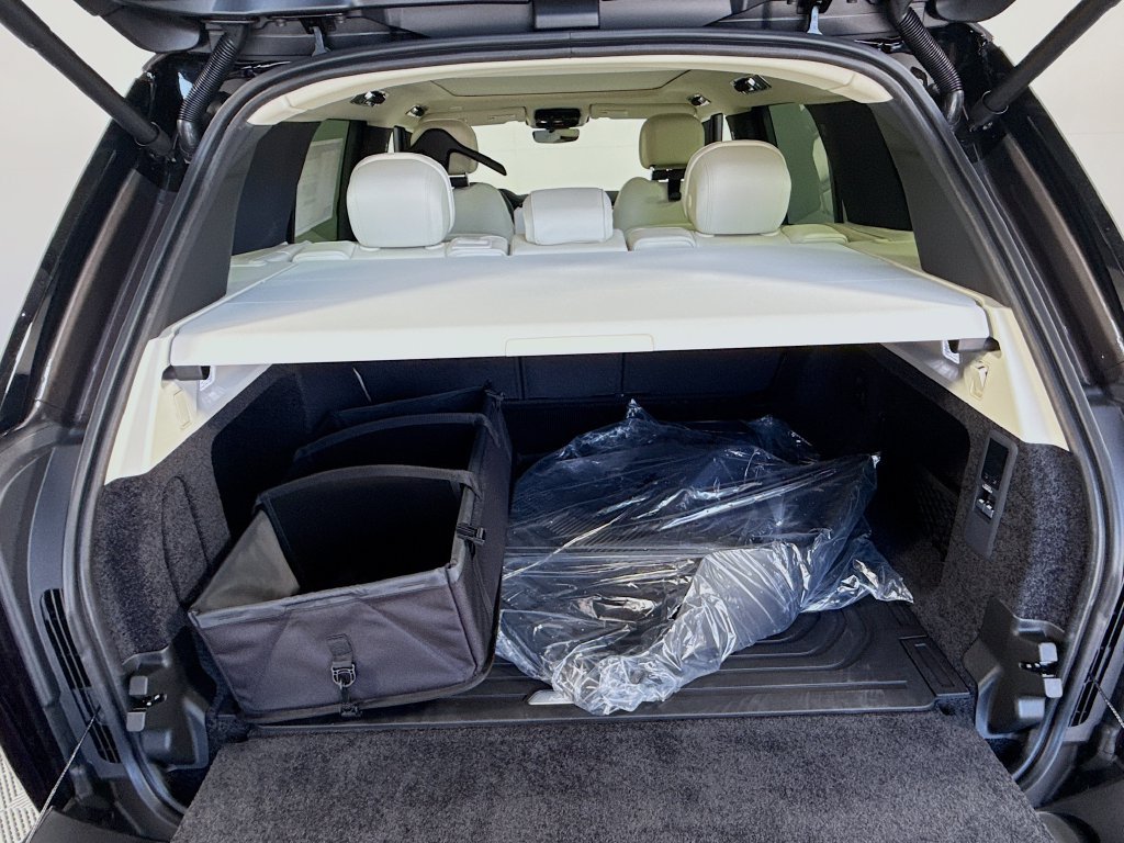 New 2026 Land Rover Range Rover SE AWD/4WD image 28
