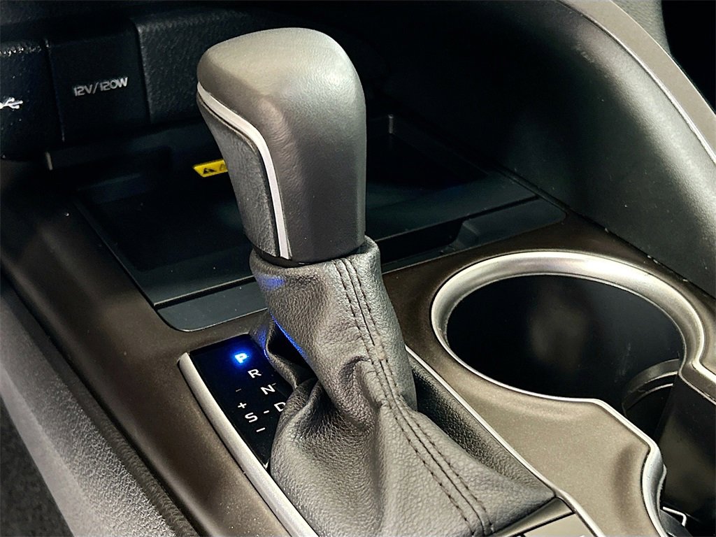 Used 2024 Toyota Camry XLE image 14