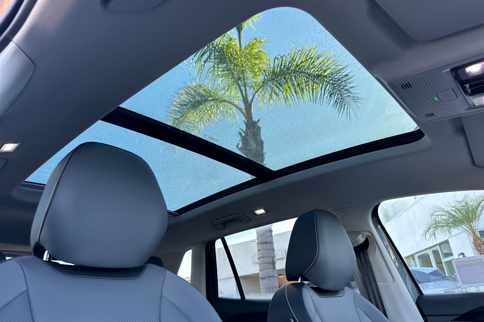 New 2026 Volkswagen Tiguan SE image 15