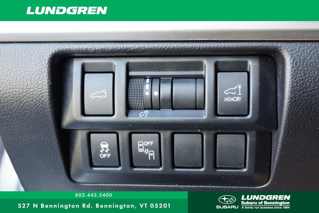 Used 2016 Subaru Outback 3.6R Limited w/ Popular Package #4 image 14