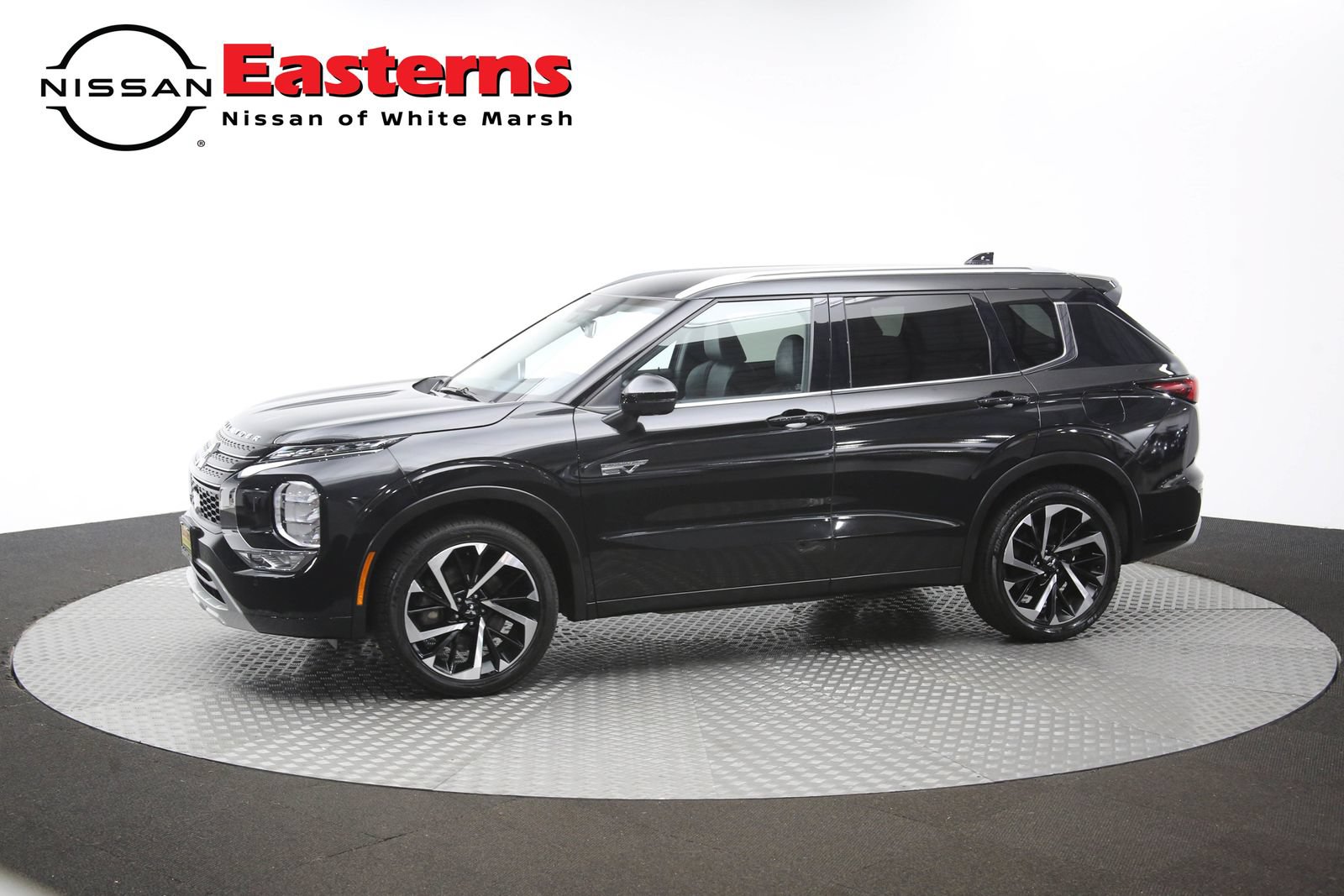 Used 2024 Mitsubishi Outlander SEL AWD/4WD image 61