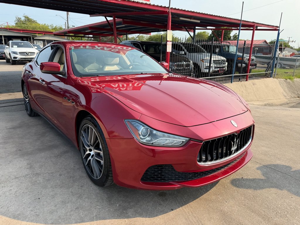 Used 2016 Maserati Ghibli RWD image 11
