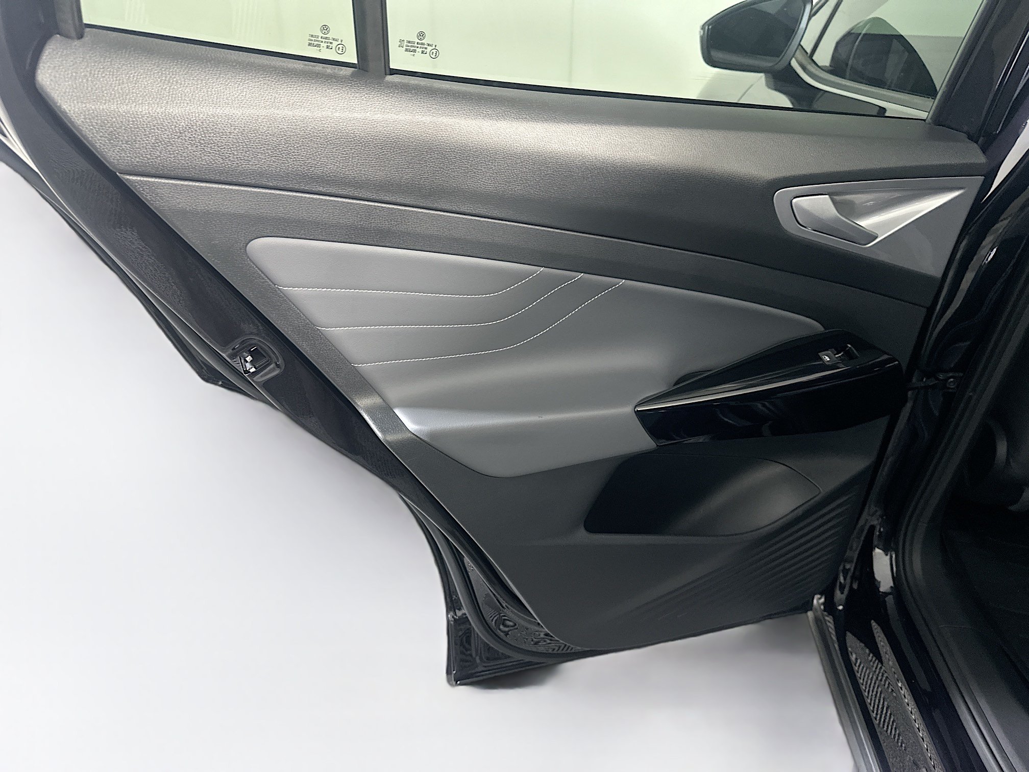 Used 2024 Volkswagen ID.4 S RWD image 26