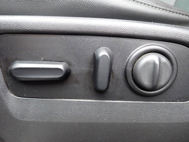 Used 2021 Chevrolet Silverado 1500 LT Trail Boss w/ Convenience Package II image 23