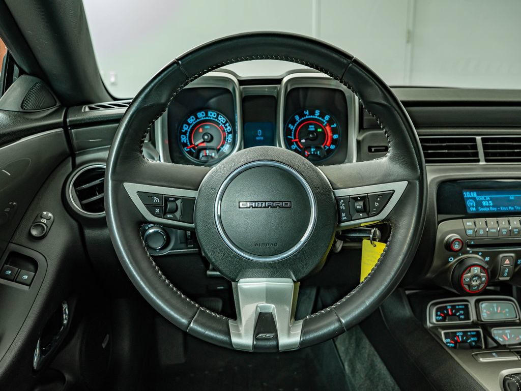Used 2010 Chevrolet Camaro SS w/ RS Package RWD image 25