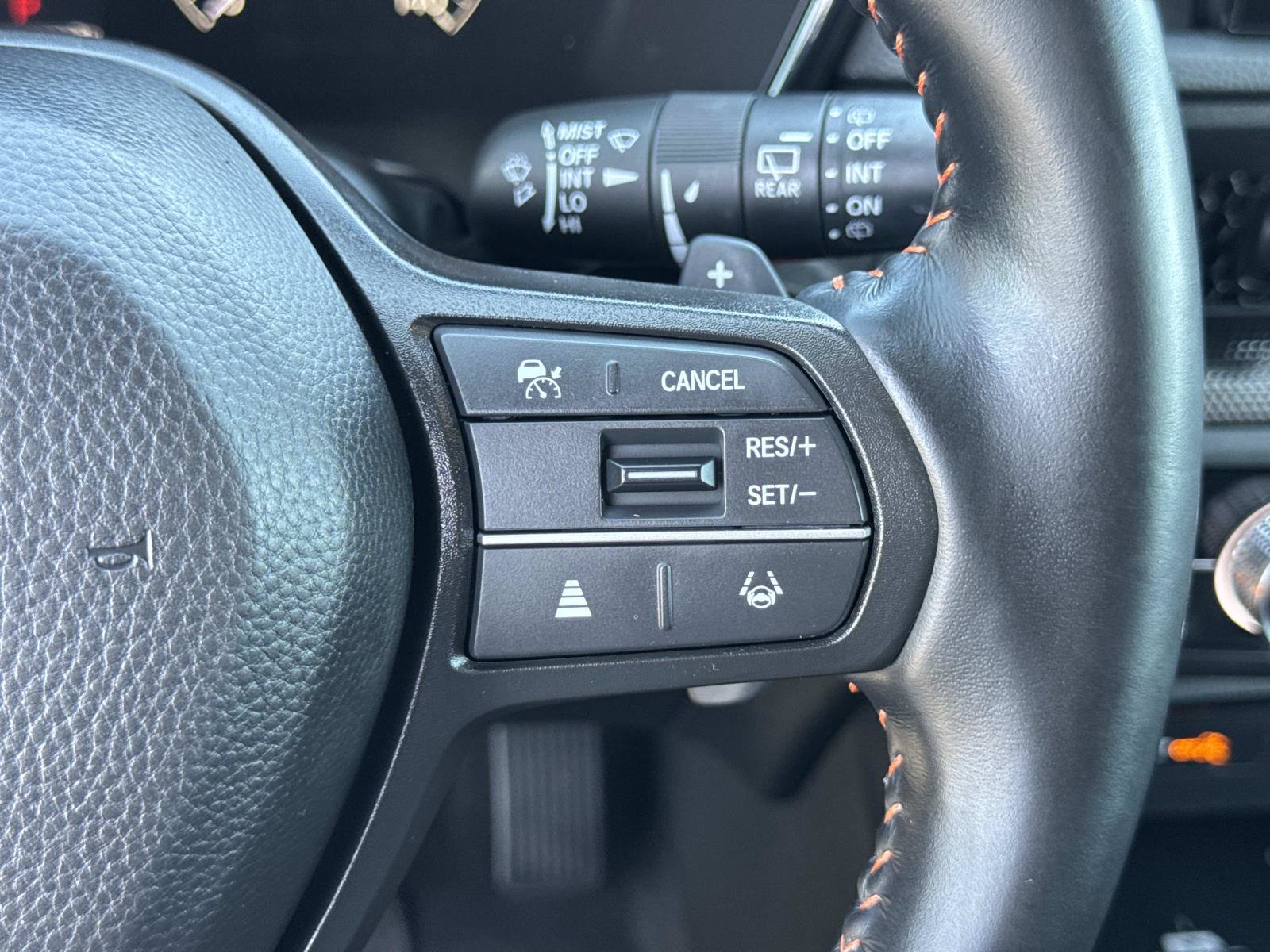 Used 2025 Honda CR-V Sport-L image 12