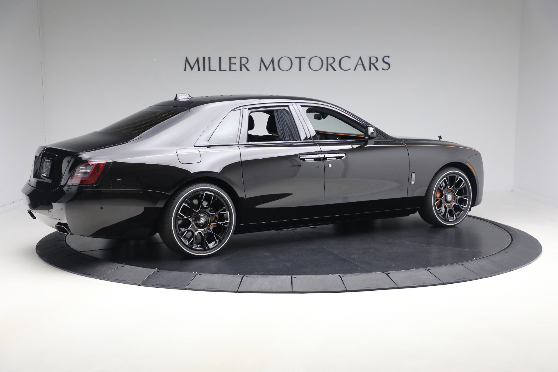 Certified 2024 Rolls-Royce Ghost Black Badge image 9
