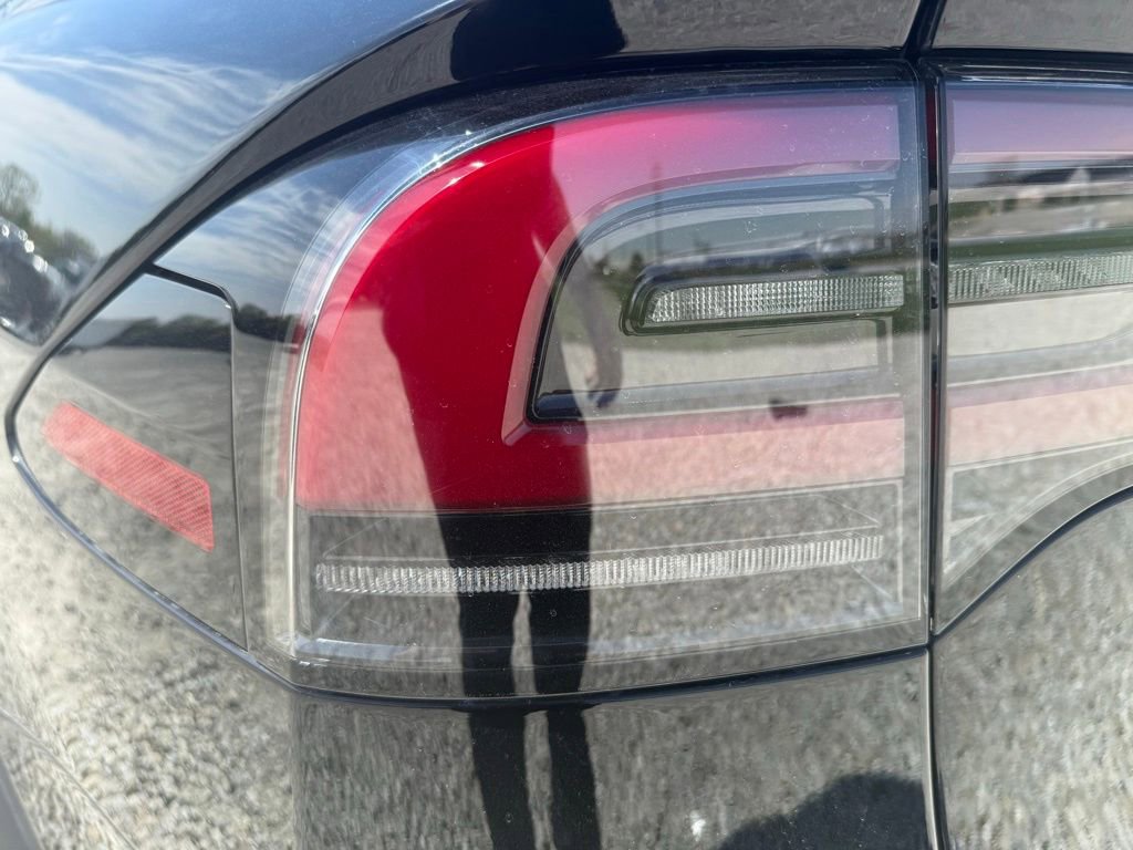 Used 2022 Tesla Model X Plaid AWD/4WD image 10