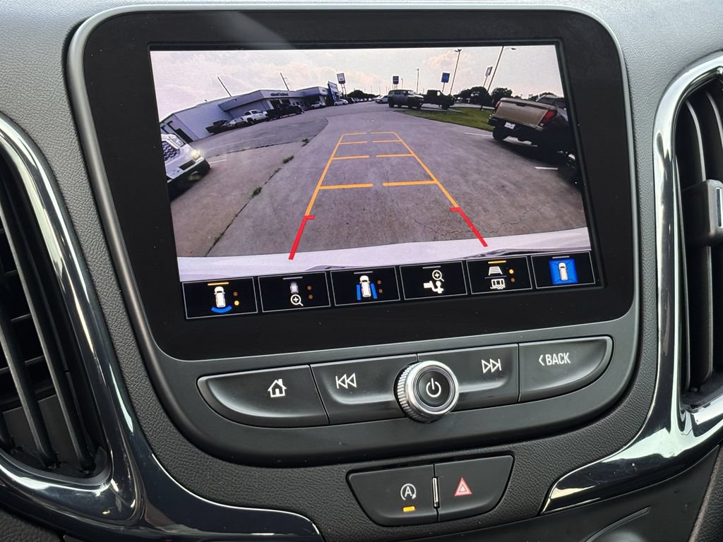 Used 2024 Chevrolet Equinox RS FWD image 16