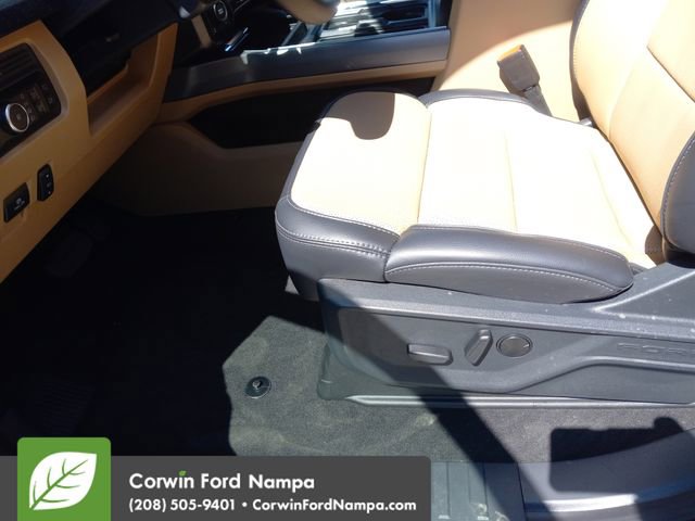 New 2025 Ford F350 Lariat w/ Lariat Ultimate Package image 15