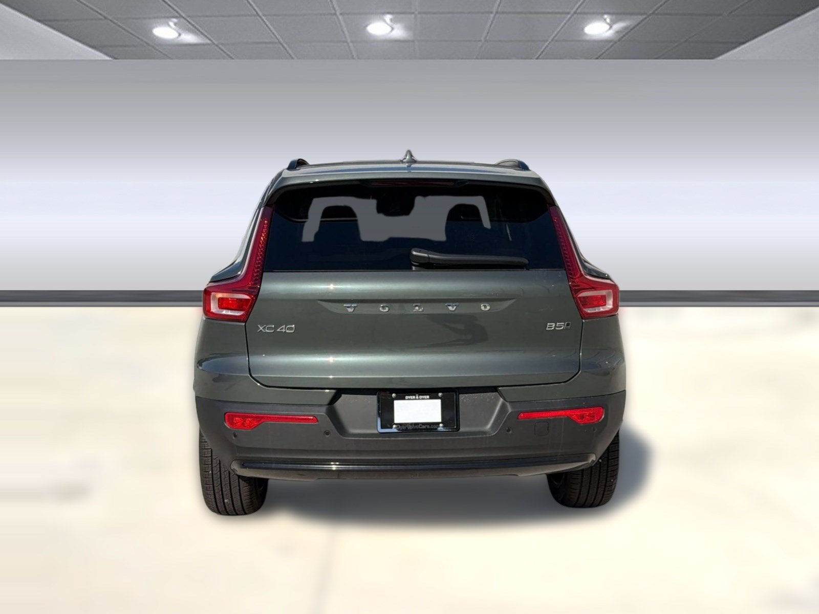 New 2026 Volvo XC40 B5 Plus w/ Climate Package AWD/4WD image 10