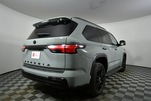 Used 2024 Toyota Sequoia Limited image 11