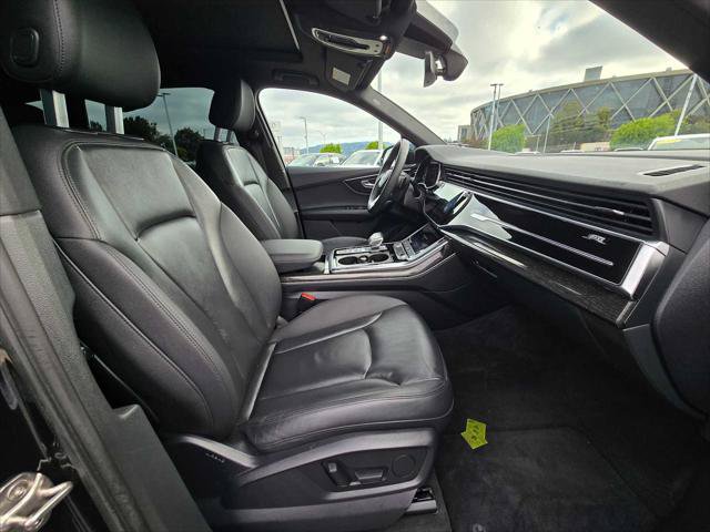 Used 2021 Audi Q7 3.0T Premium Plus w/ Premium Plus Package AWD/4WD image 11