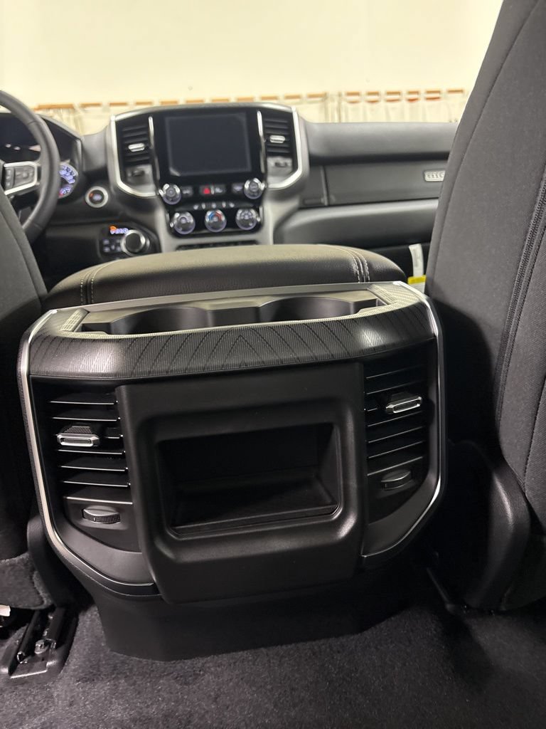 New 2026 RAM 1500 Big Horn AWD/4WD image 21