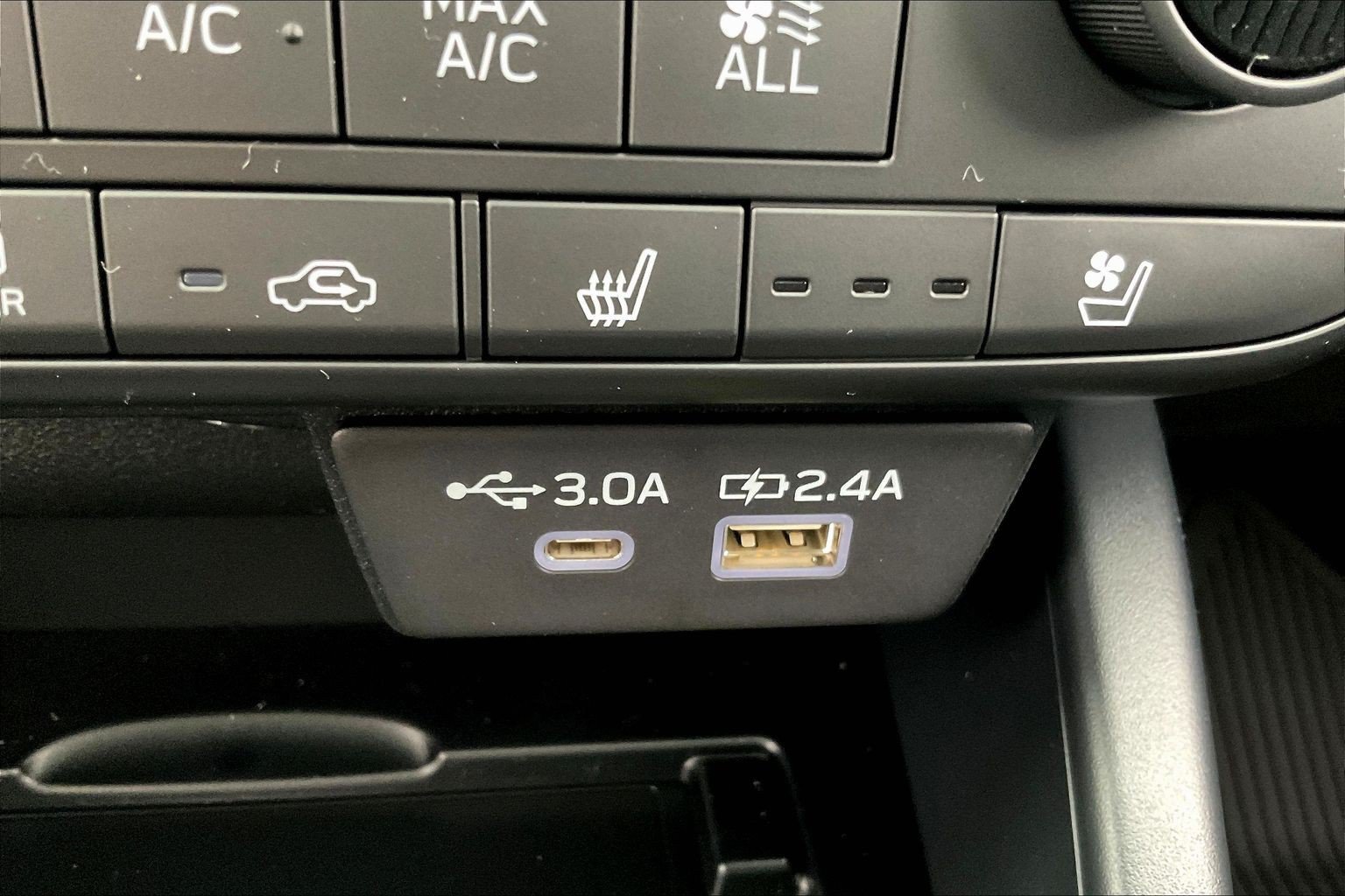New 2026 Subaru Outback Wilderness AWD/4WD image 19