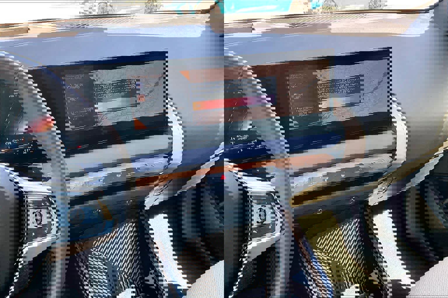 Used 2025 BMW X3 xDrive30i image 7