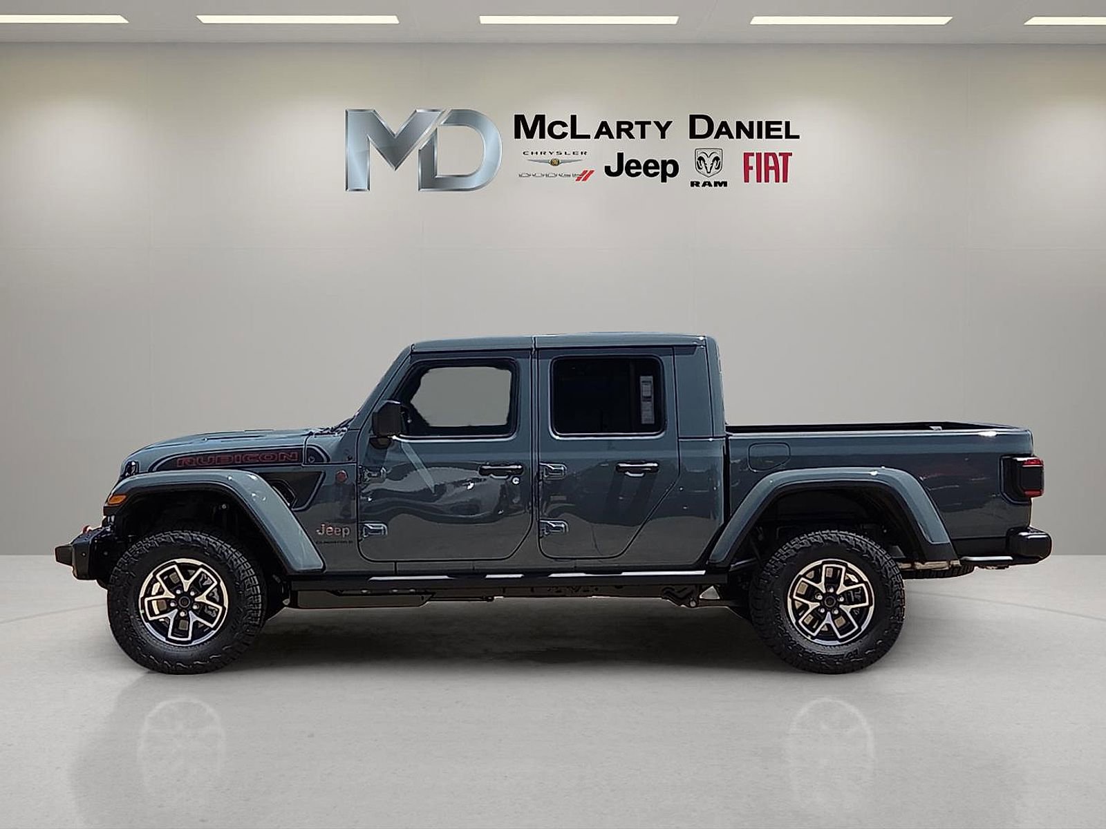 New 2026 Jeep Gladiator Rubicon AWD/4WD image 3