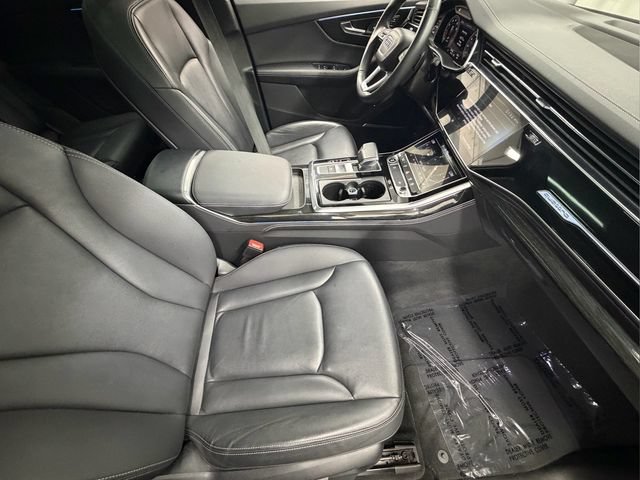 Used 2025 Audi Q7 3.0T Premium Plus AWD/4WD image 28