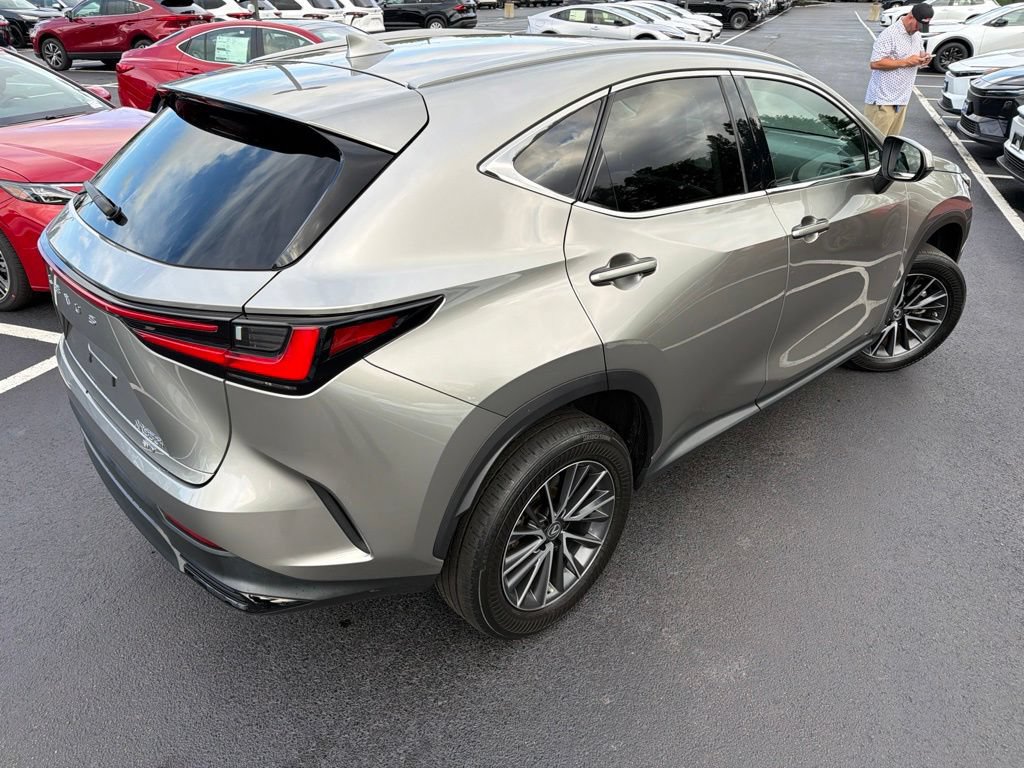 Used 2022 Lexus NX 350h AWD w/ Towing Package (2000 Lbs) image 5